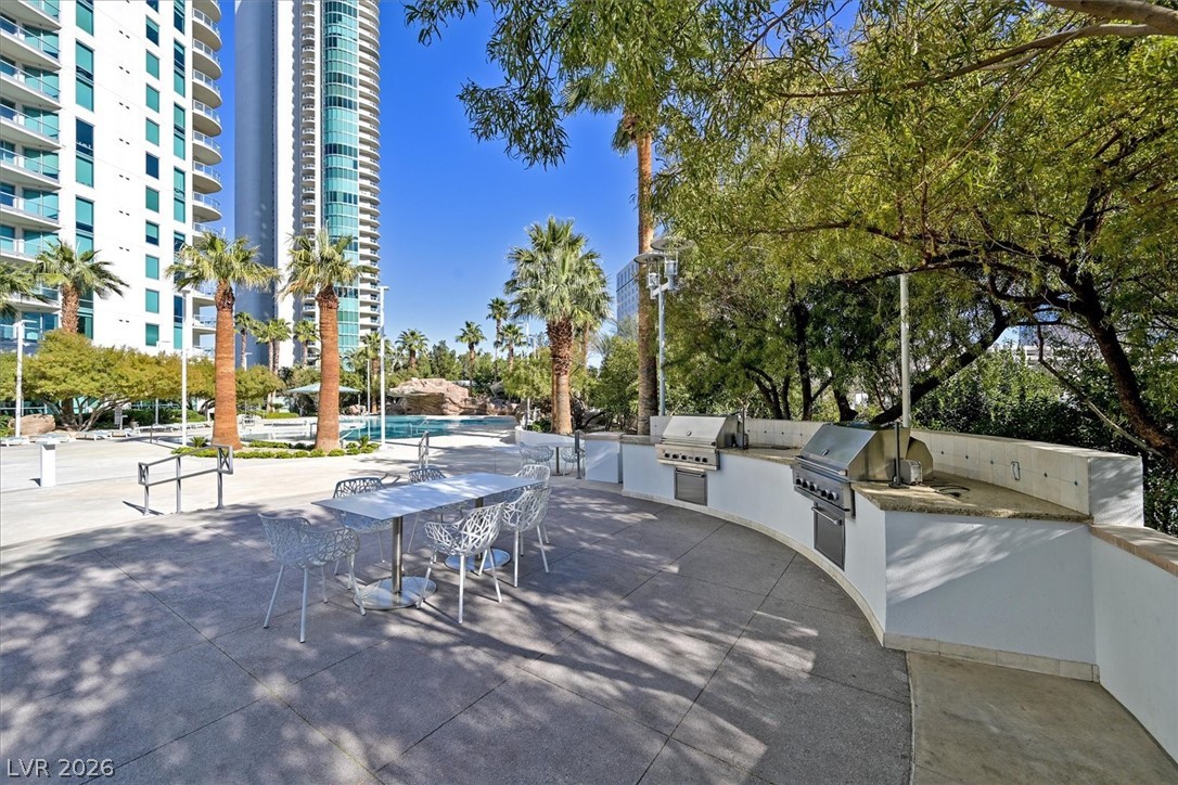 222 Karen Avenue 3802 Las Vegas NV 89109