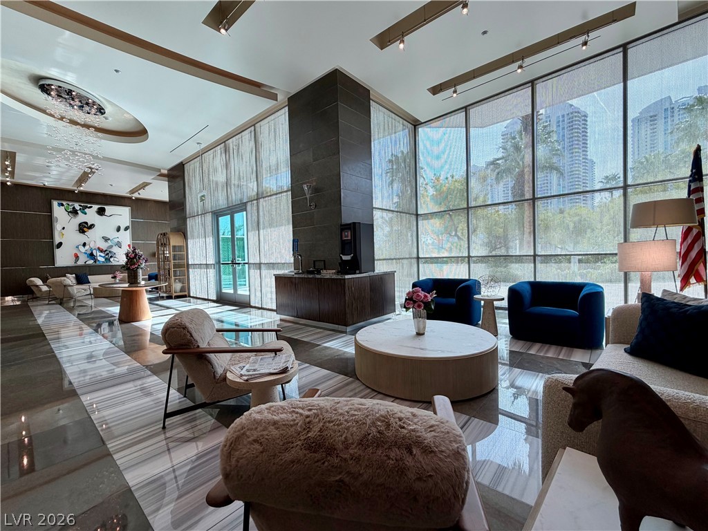 222 Karen Avenue 3802 Las Vegas NV 89109