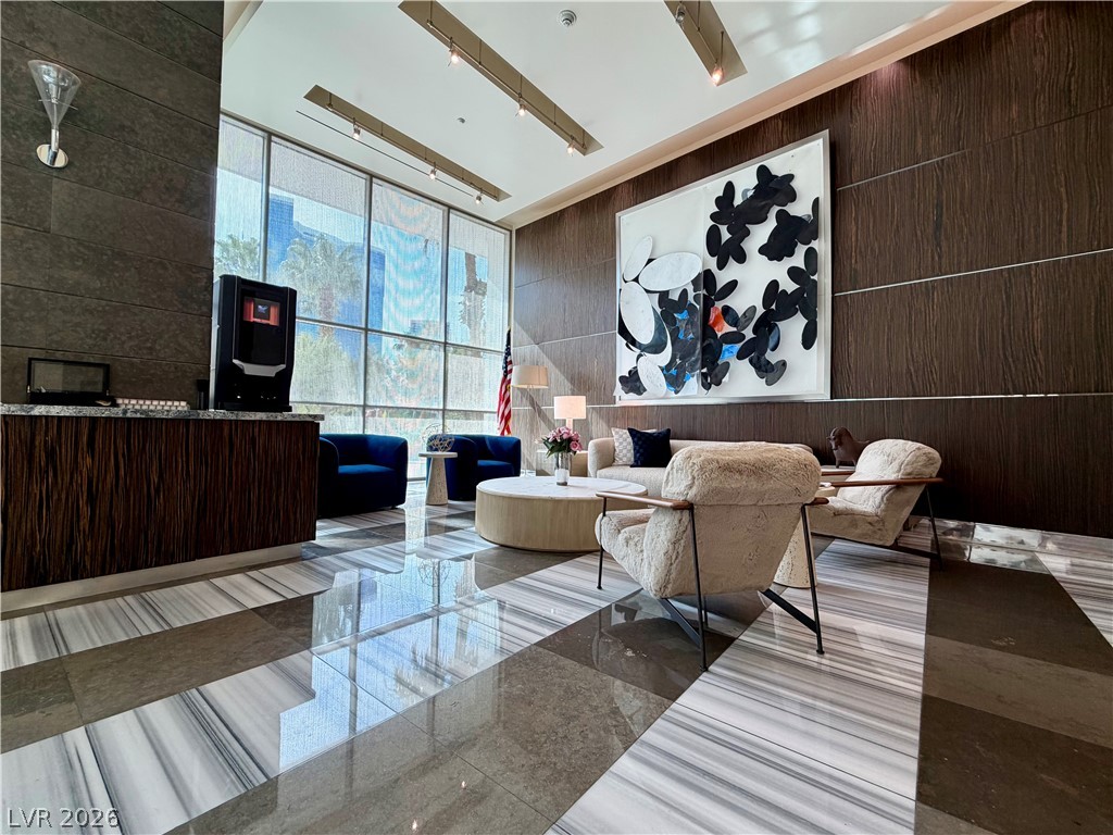 222 Karen Avenue 3802 Las Vegas NV 89109
