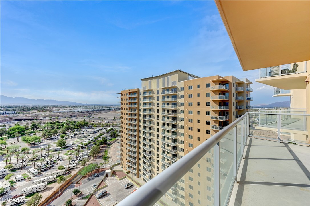 8255 Las Vegas Boulevard 1816 Las Vegas NV 89123
