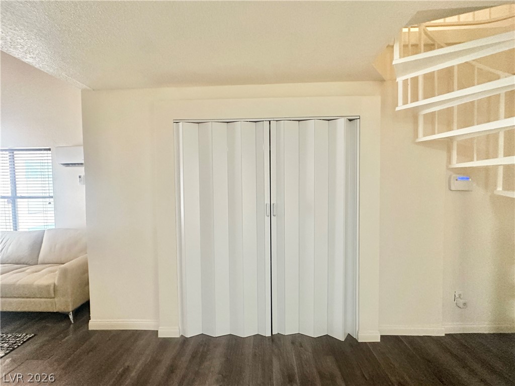 510 Elm Drive 205 Las Vegas NV 89169