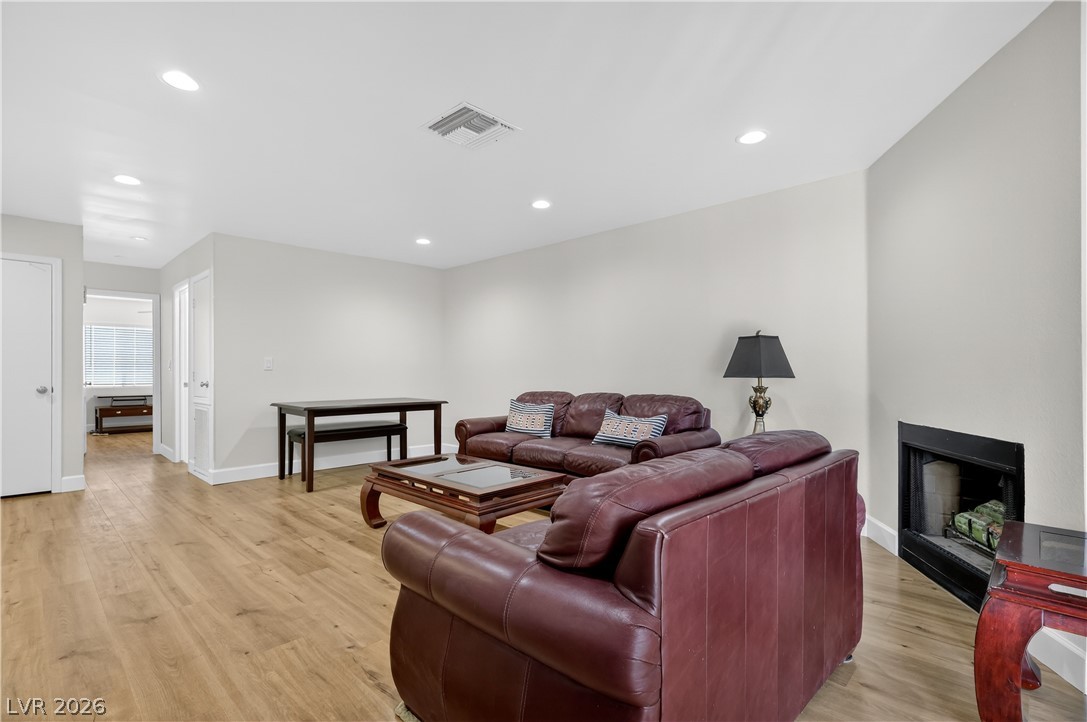 2193 Aspen Mirror Drive 102 Laughlin NV 89029