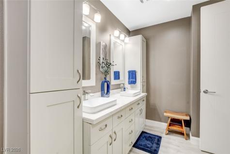 4525 Dean Martin Drive 505 Las Vegas NV 89103
