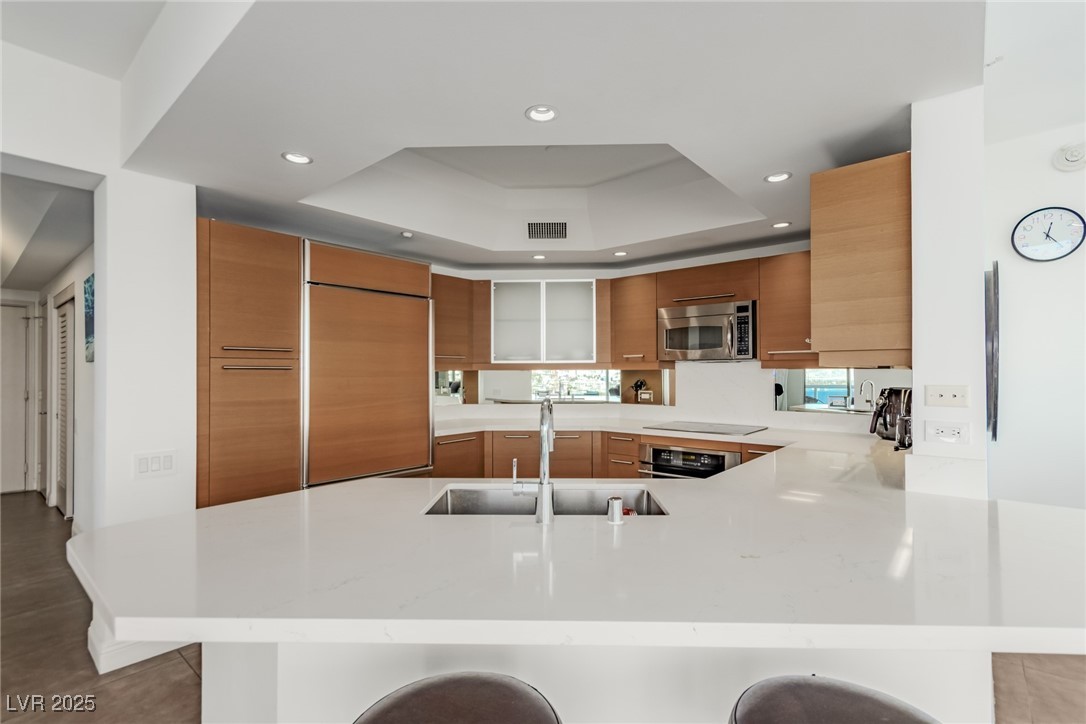222 Karen Avenue 708 Las Vegas NV 89109