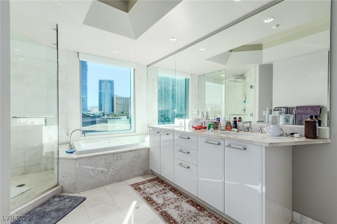 222 Karen Avenue 708 Las Vegas NV 89109