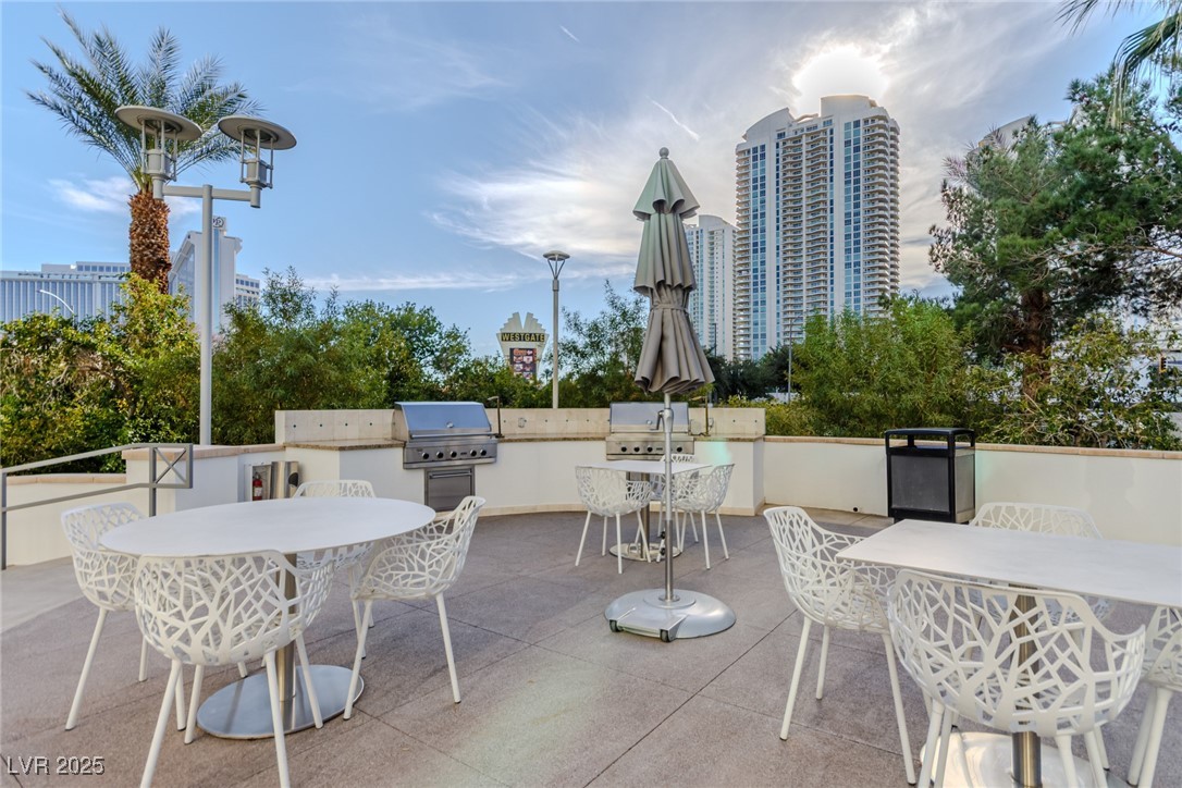 222 Karen Avenue 708 Las Vegas NV 89109