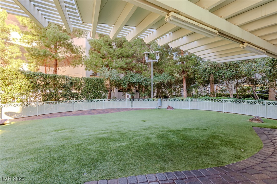 222 Karen Avenue 708 Las Vegas NV 89109