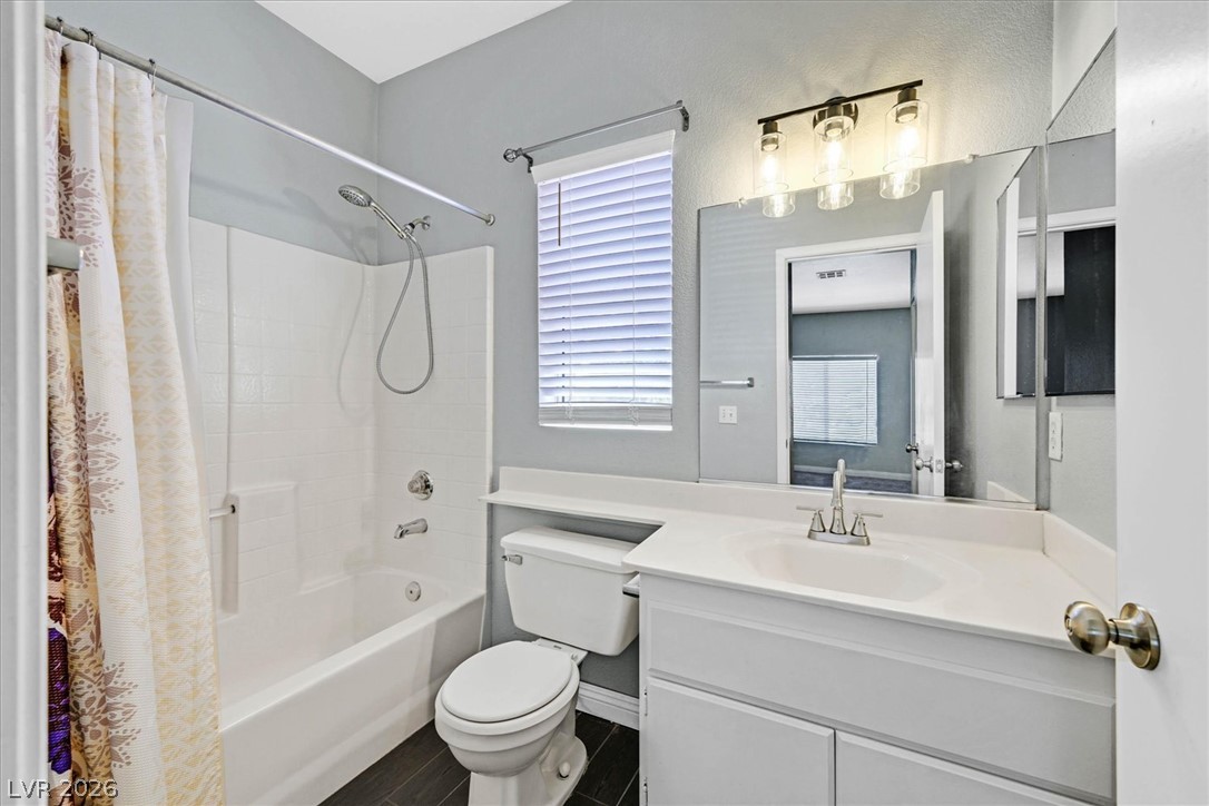 251 South Green Valley Parkway 2012 Henderson NV 89012