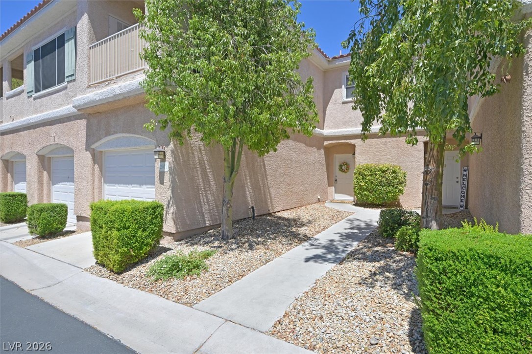 251 South Green Valley Parkway 2012 Henderson NV 89012