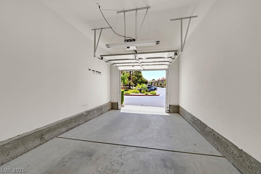 251 South Green Valley Parkway 2012 Henderson NV 89012