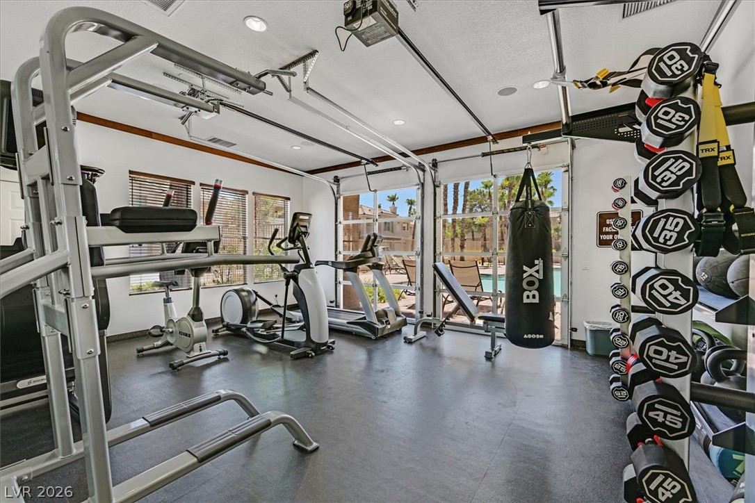 251 South Green Valley Parkway 2012 Henderson NV 89012