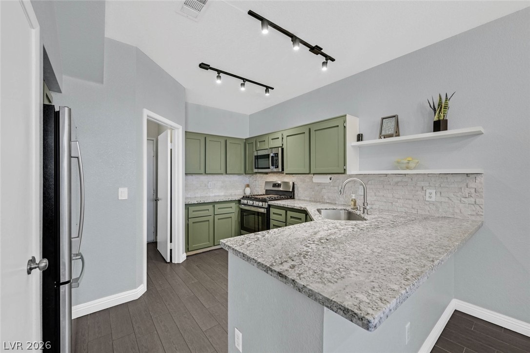 251 South Green Valley Parkway 2012 Henderson NV 89012