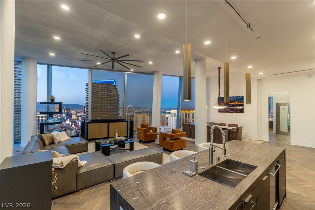 3726 Las Vegas Boulevard 3601 Las Vegas NV 89158