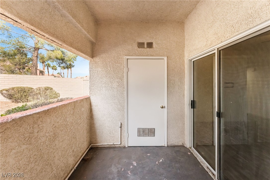 8432 Running Deer Avenue 103 Las Vegas NV 89145