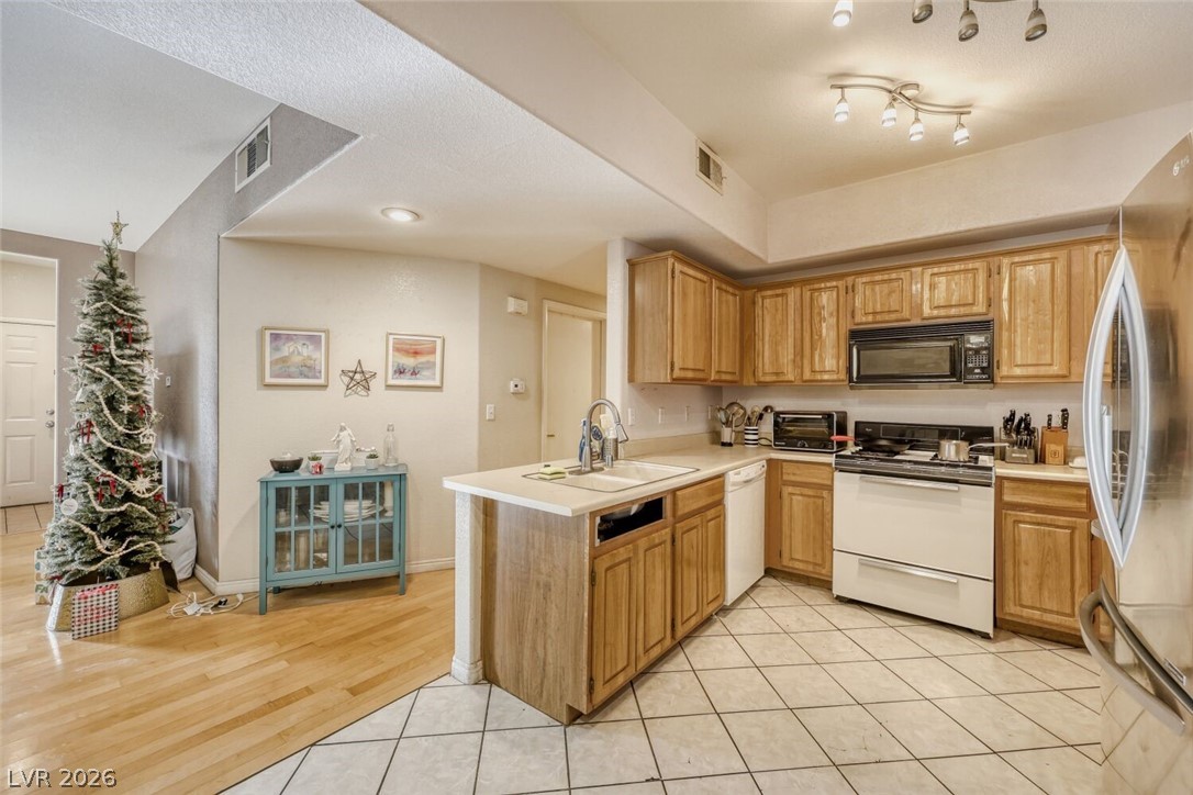 5655 East Sahara Avenue 2060 Las Vegas NV 89142