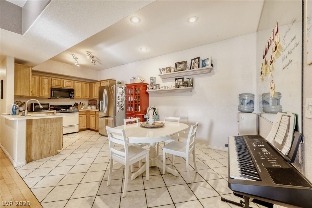 5655 East Sahara Avenue 2060 Las Vegas NV 89142