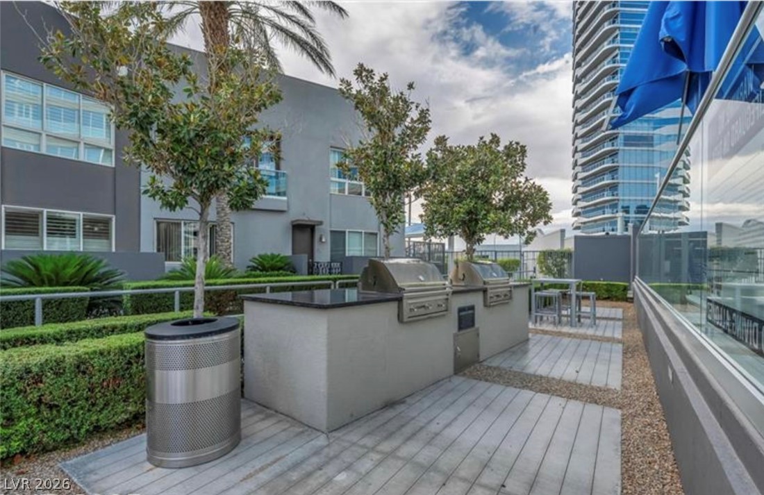 4525 Dean Martin Drive 810 Las Vegas NV 89103