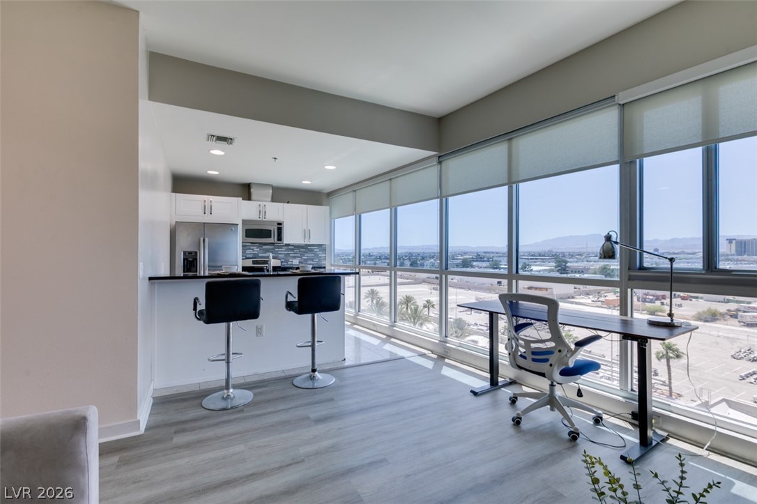 4525 Dean Martin Drive 810 Las Vegas NV 89103