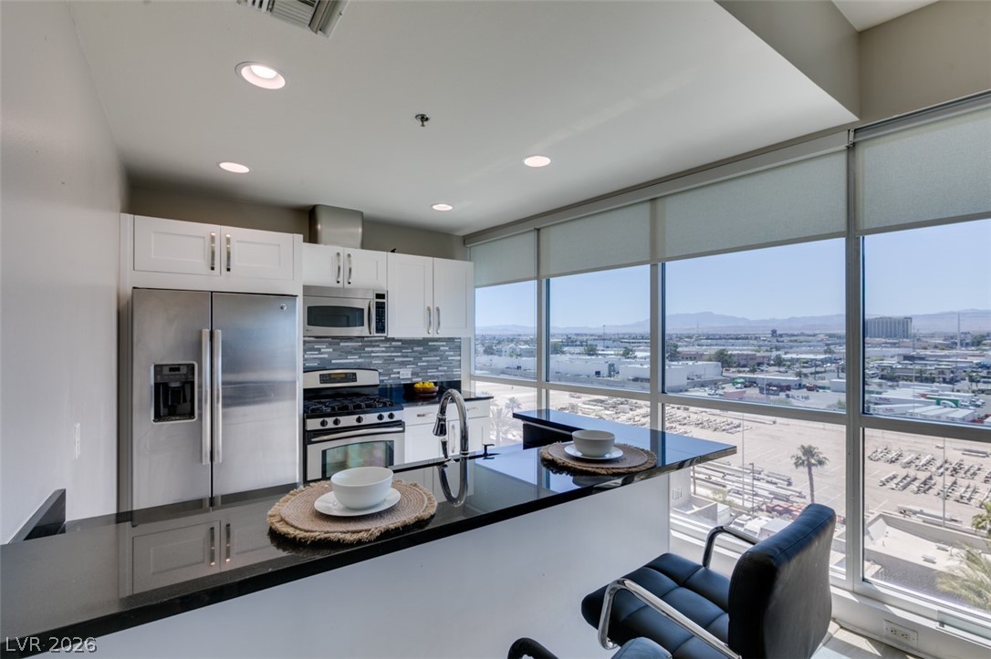 4525 Dean Martin Drive 810 Las Vegas NV 89103