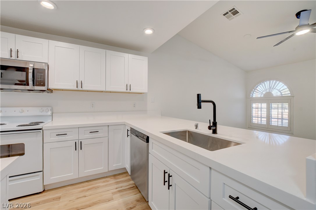 3676 Renovah Street 205 Las Vegas NV 89129