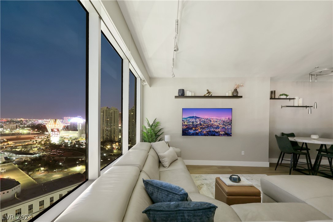 322 Karen Avenue 2902 Las Vegas NV 89109