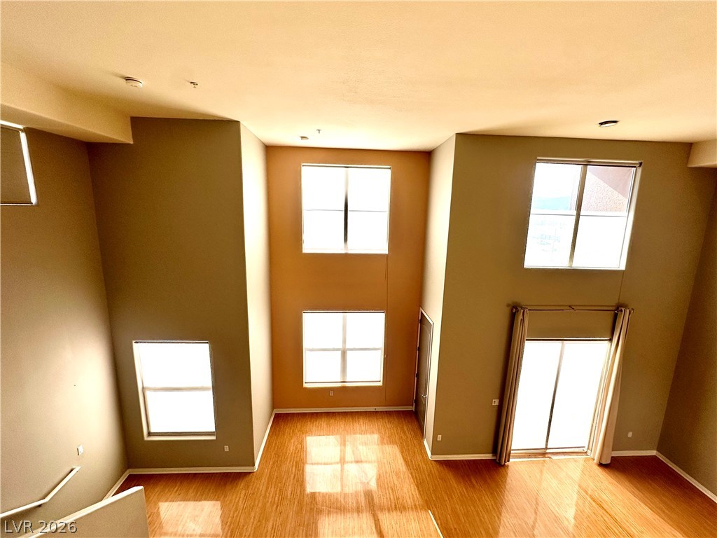 32 East Serene Avenue 408 Las Vegas NV 89123
