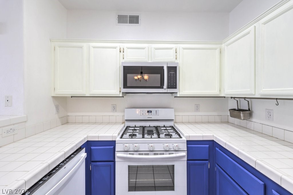 2201 Ramsgate Drive 1017 Henderson NV 89074