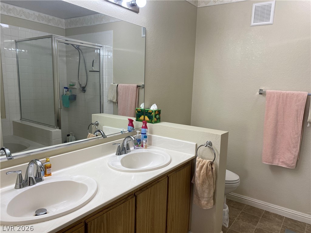 7912 Foxwood Place 102 Las Vegas NV 89145