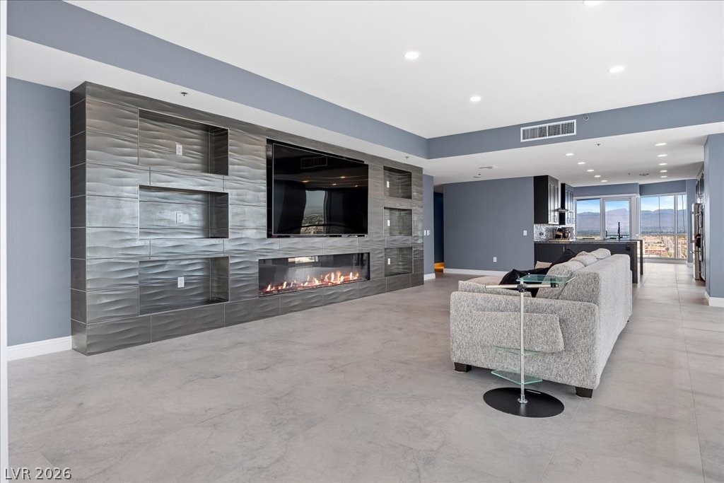 4525 Dean Martin Drive 2100 Las Vegas NV 89103