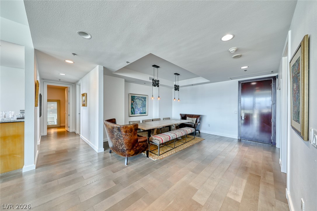 4525 Dean Martin Drive 2806 Las Vegas NV 89103