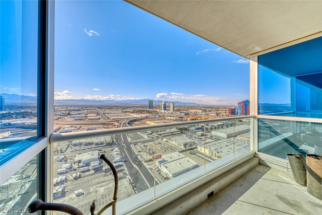 4525 Dean Martin Drive 2806 Las Vegas NV 89103