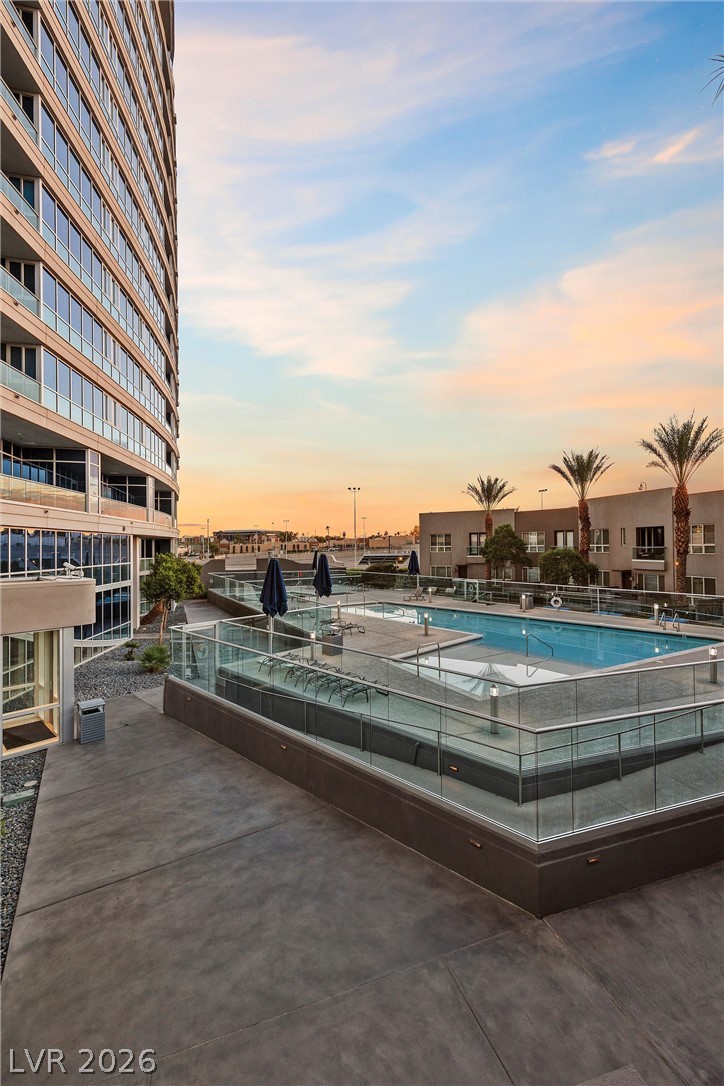 4525 Dean Martin Drive 2806 Las Vegas NV 89103