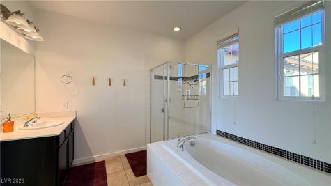 1866 Via Delle Arti 2101 Henderson NV 89044