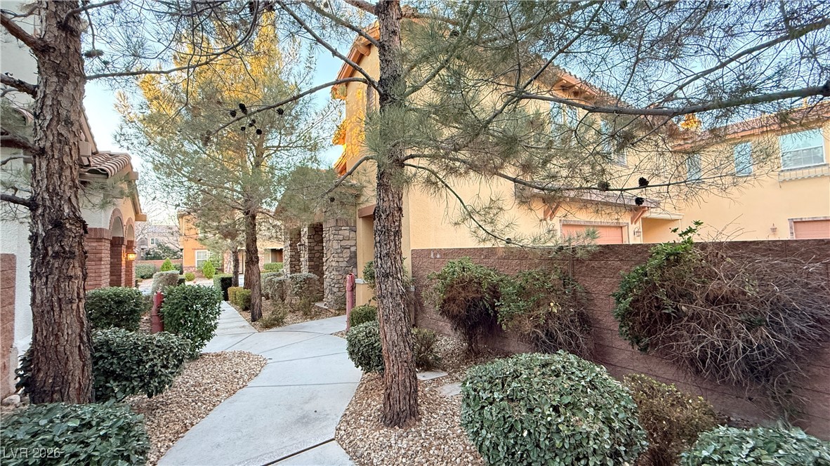 1866 Via Delle Arti 2101 Henderson NV 89044