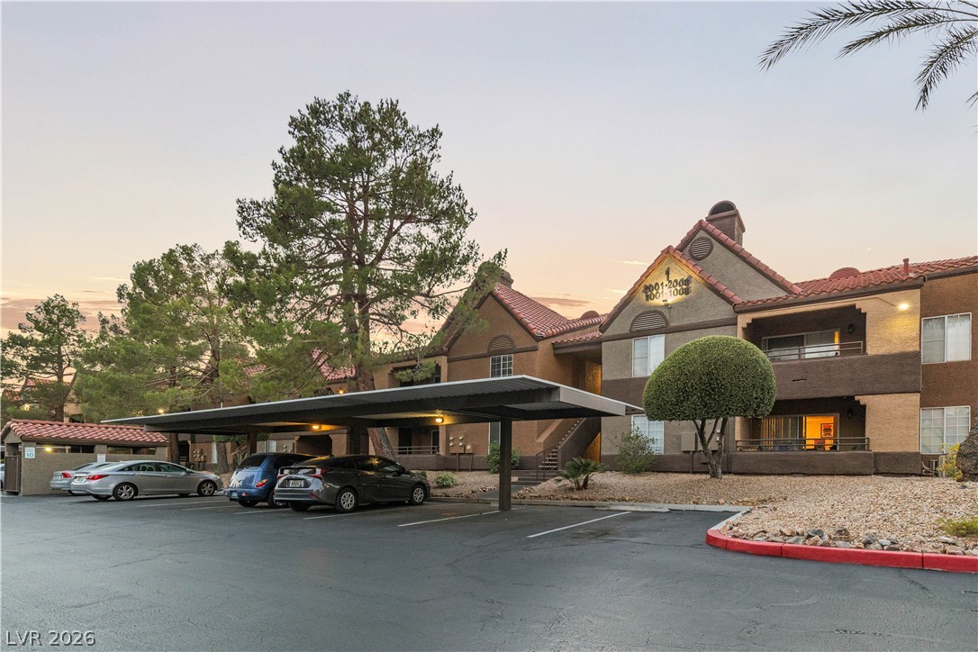 2200 South Fort Apache Road 2004 Las Vegas NV 89117