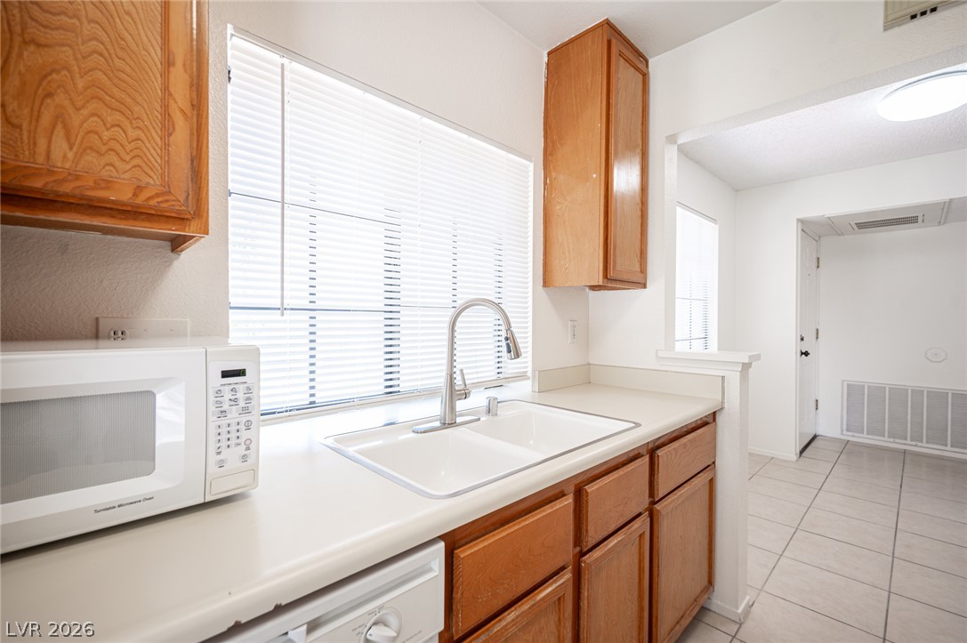 4729 Nara Vista Way 202 Las Vegas NV 89103