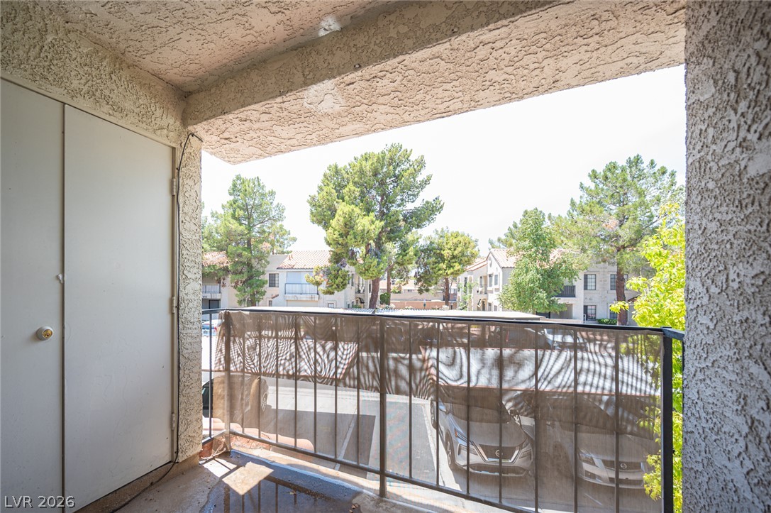 4729 Nara Vista Way 202 Las Vegas NV 89103