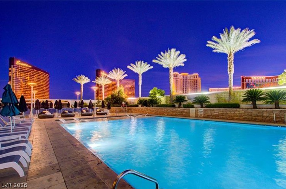2000 North Fashion Show Drive 4916 Las Vegas NV 89109
