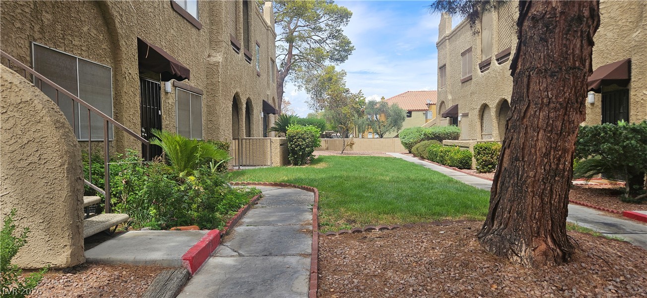 5081 Pioneer Avenue 204 Las Vegas NV 89146