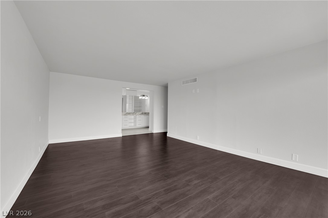 3111 Bel Air Drive 18f Las Vegas NV 89109