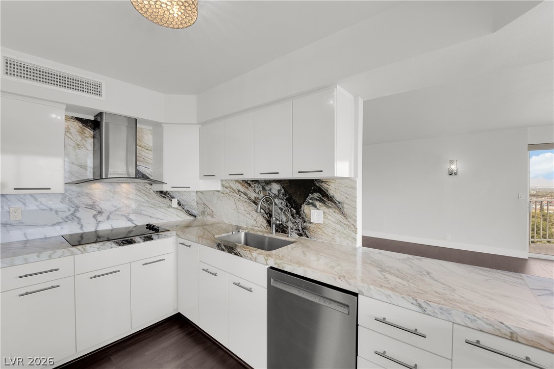 3111 Bel Air Drive 18f Las Vegas NV 89109