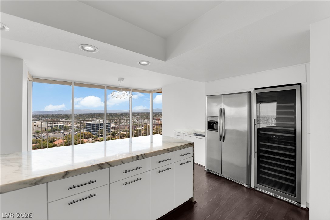 3111 Bel Air Drive 18f Las Vegas NV 89109