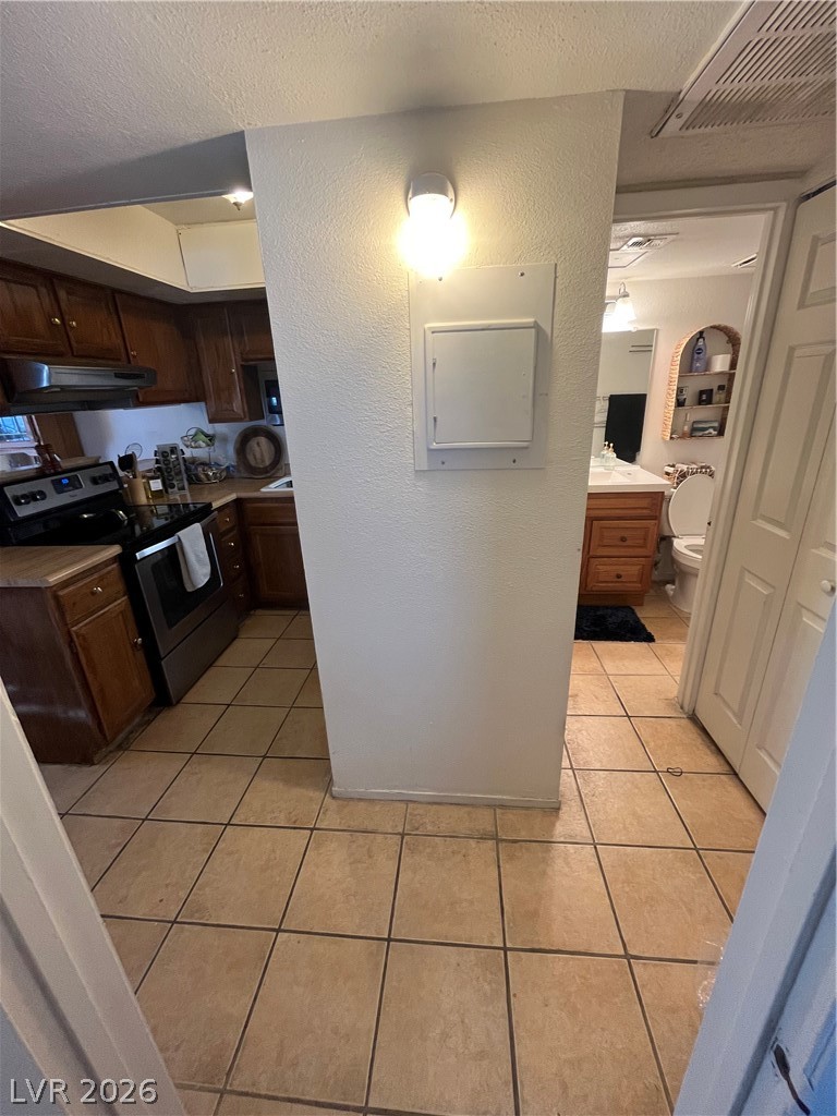 2480 Old Forge Lane 63 Las Vegas NV 89121