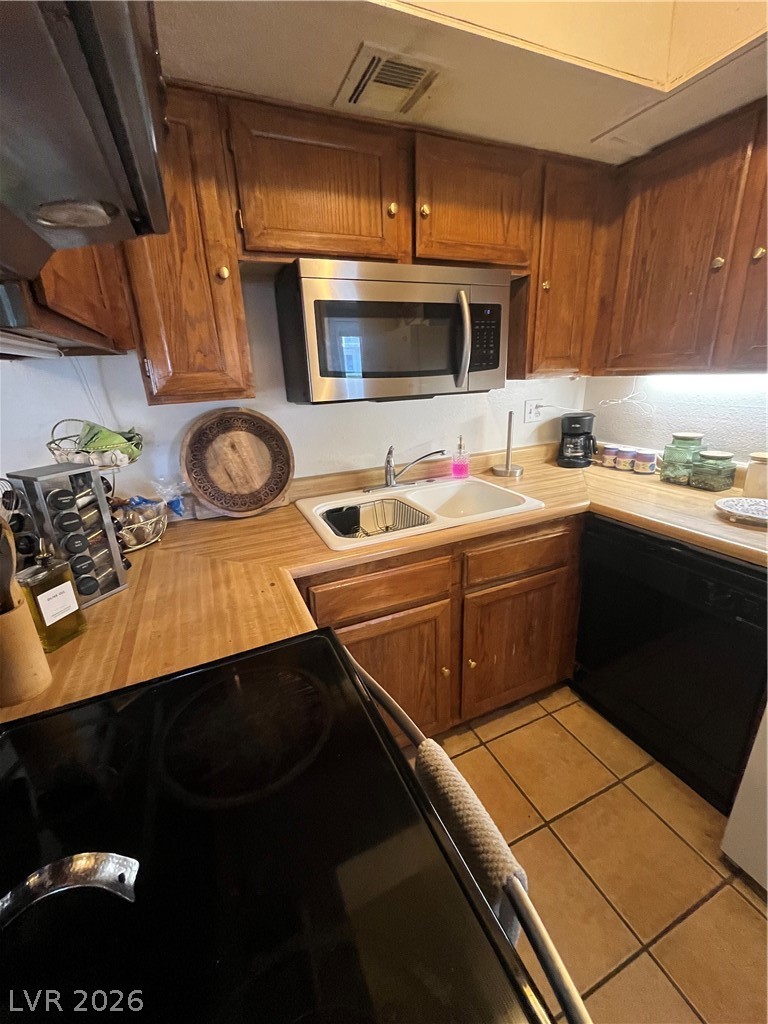 2480 Old Forge Lane 63 Las Vegas NV 89121