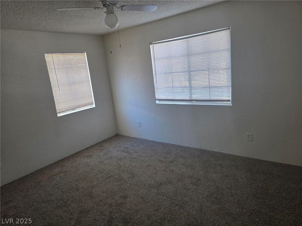 5261 Mission Carmel Lane 204 Las Vegas NV 89107