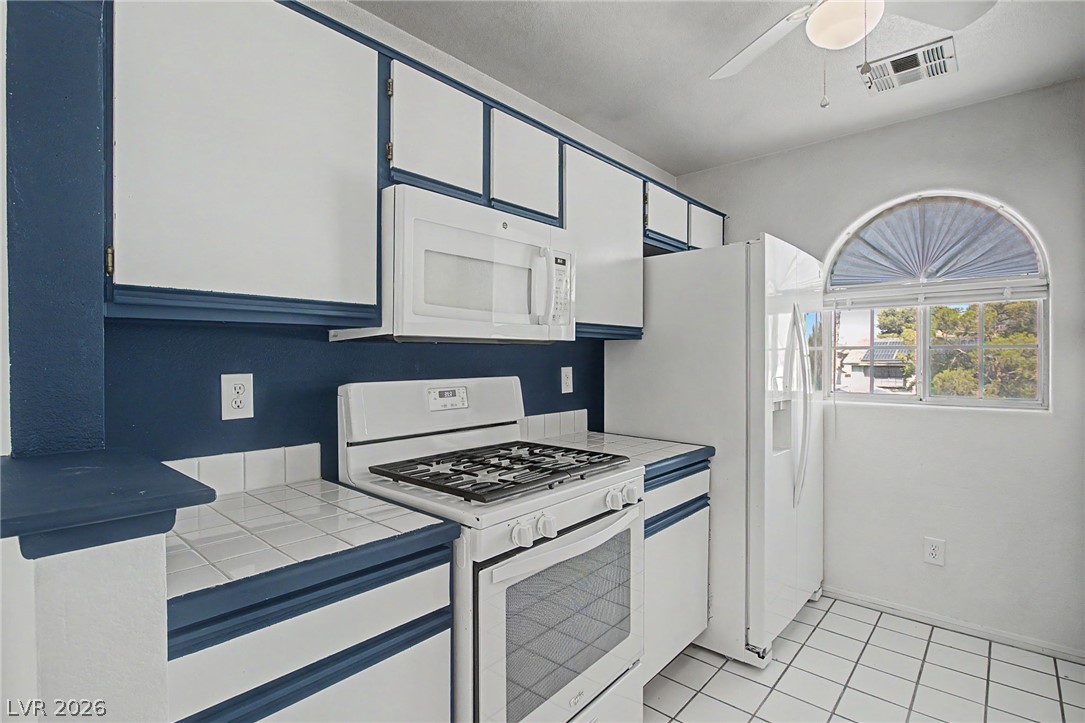 6800 Elm Creek Drive 202 Las Vegas NV 89108