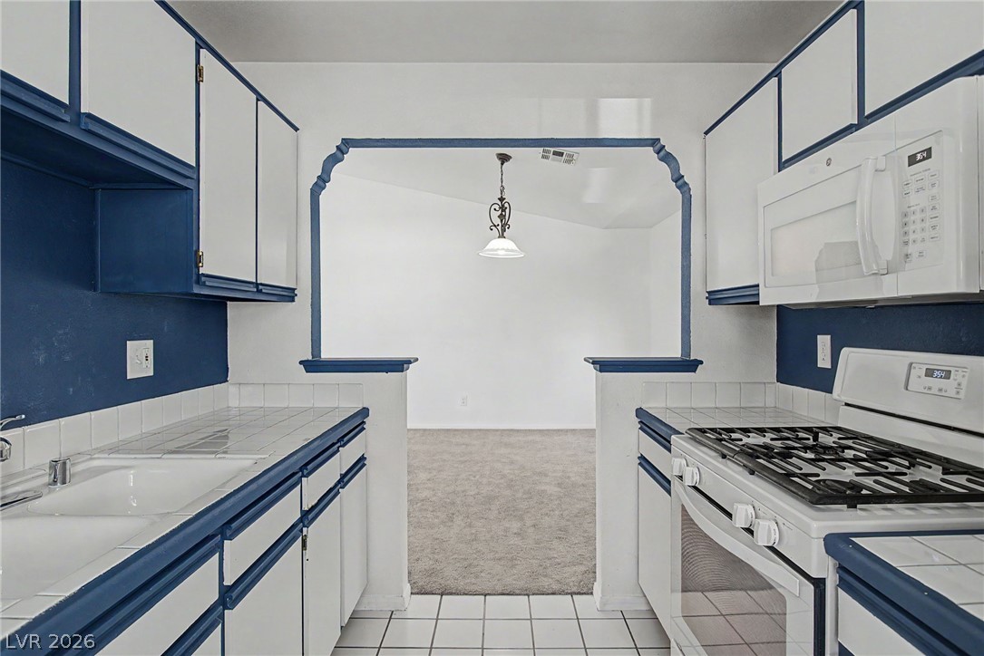 6800 Elm Creek Drive 202 Las Vegas NV 89108