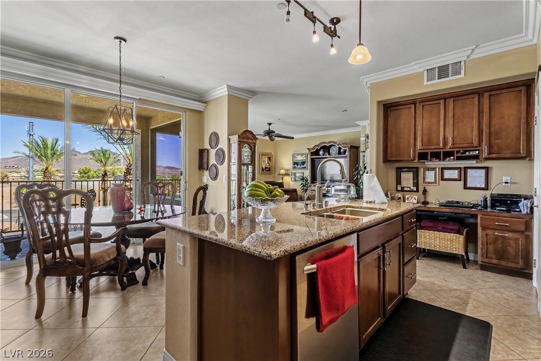 2555 Hampton Road 3308 Henderson NV 89052