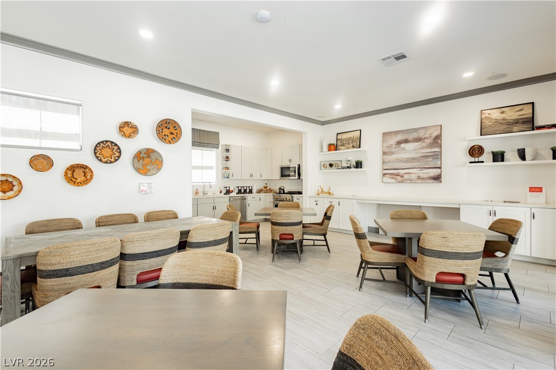 2555 Hampton Road 3308 Henderson NV 89052