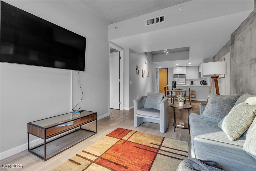 353 East Bonneville Avenue 557 Las Vegas NV 89101